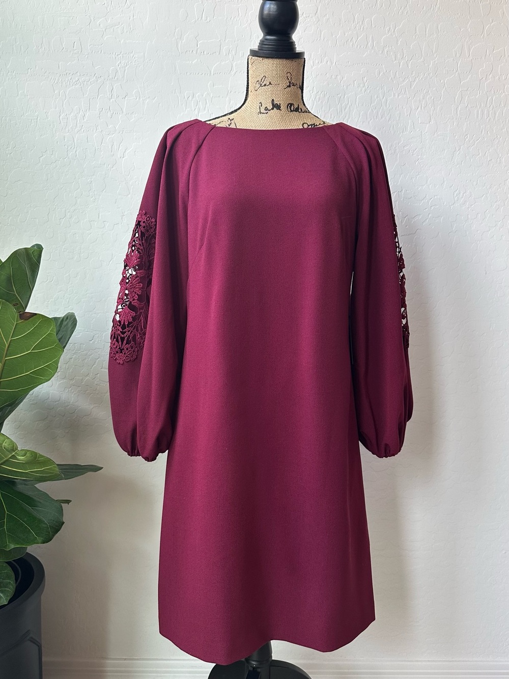 NWT Vince Camuto Wine Women’s Elegant Dress Size 10 - Picture 3 of 9